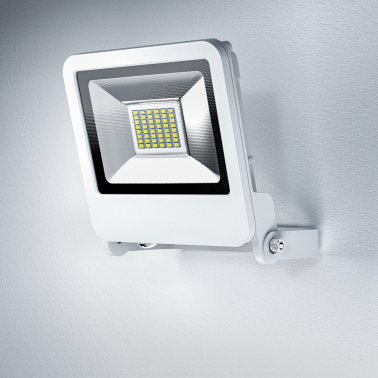 064423 PROYECTOR LED EXTERIOR 30W 3000K IP65 LEDVANCE