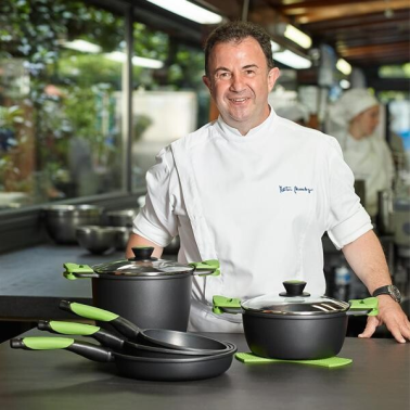 A121457 GRILL CON RAYAS ALUMINIO 28x28cm PRIOR BRA