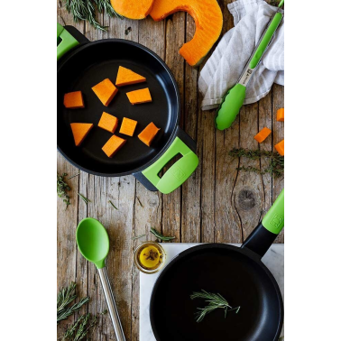 A197003 ESPUMADERA SILICONA PRIOR 35,5cm. BRA