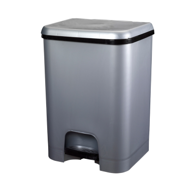 2572 CUBO DE BASURA CON PEDAL CLASS 26L PLATA