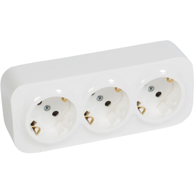 BASE FORIX 2P+T TRIPLE IP21 BLANCO