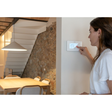 AF511103 TERMOSTATO DIGITAL PROGRAMABLE SEMANAL BLANCO SIMON BRICO