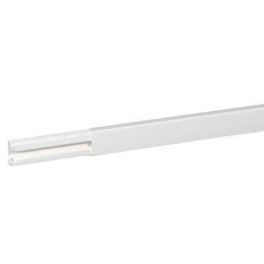 030015 2,1m CANALETA DLP A TORNILLO12,5x32mm LEGRA