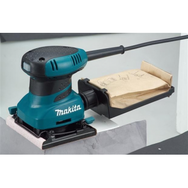 LIJADORA MAKITA ORBITAL BO4556K  200W 114X102MM